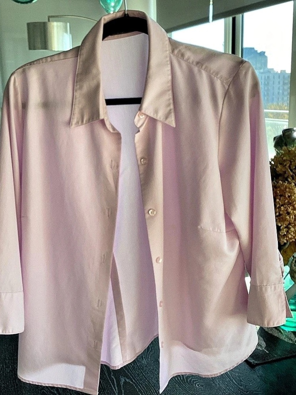Liz Claiborne Button Down Shirt in Pink Size 12 Like New